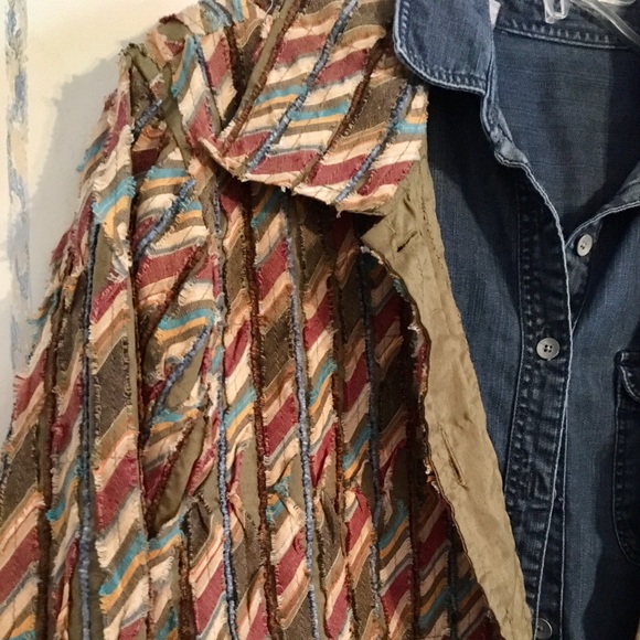 Lightweight Jacket by LIFE STYLE - Picture 3 of 6